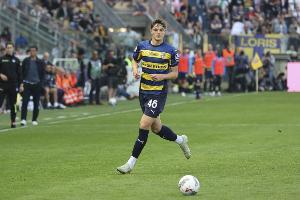 两年前青训主管发言：莱奥尼想有天去英超效力，他欣赏范迪克